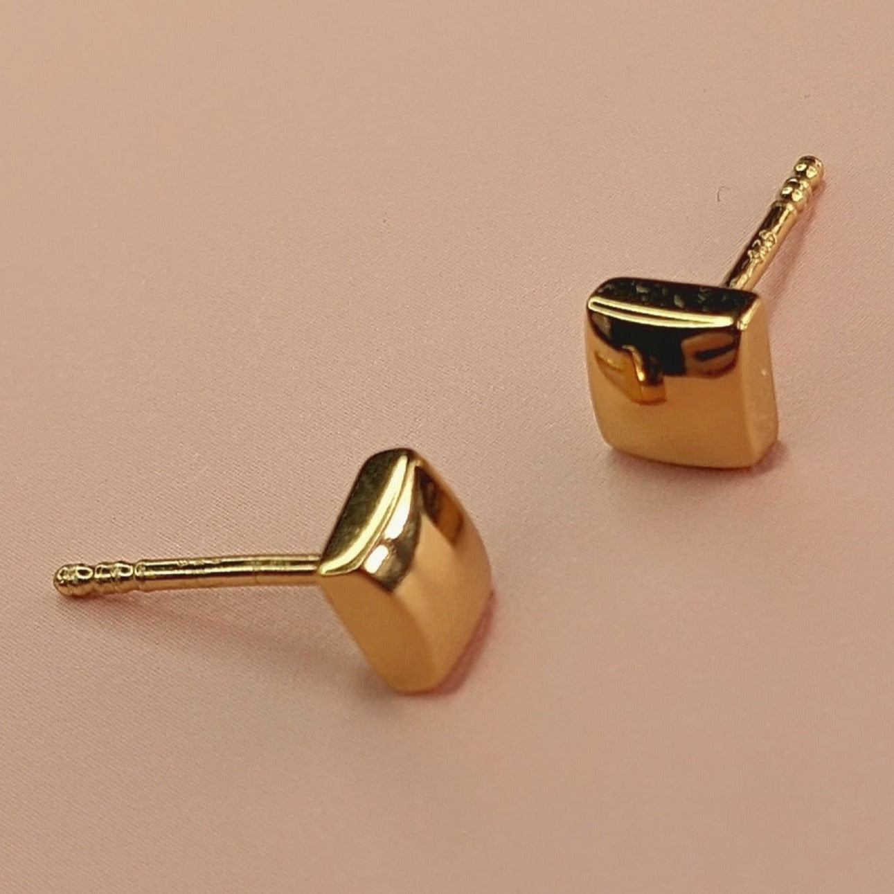 Golden Pillow Square Gold Stud Earrings