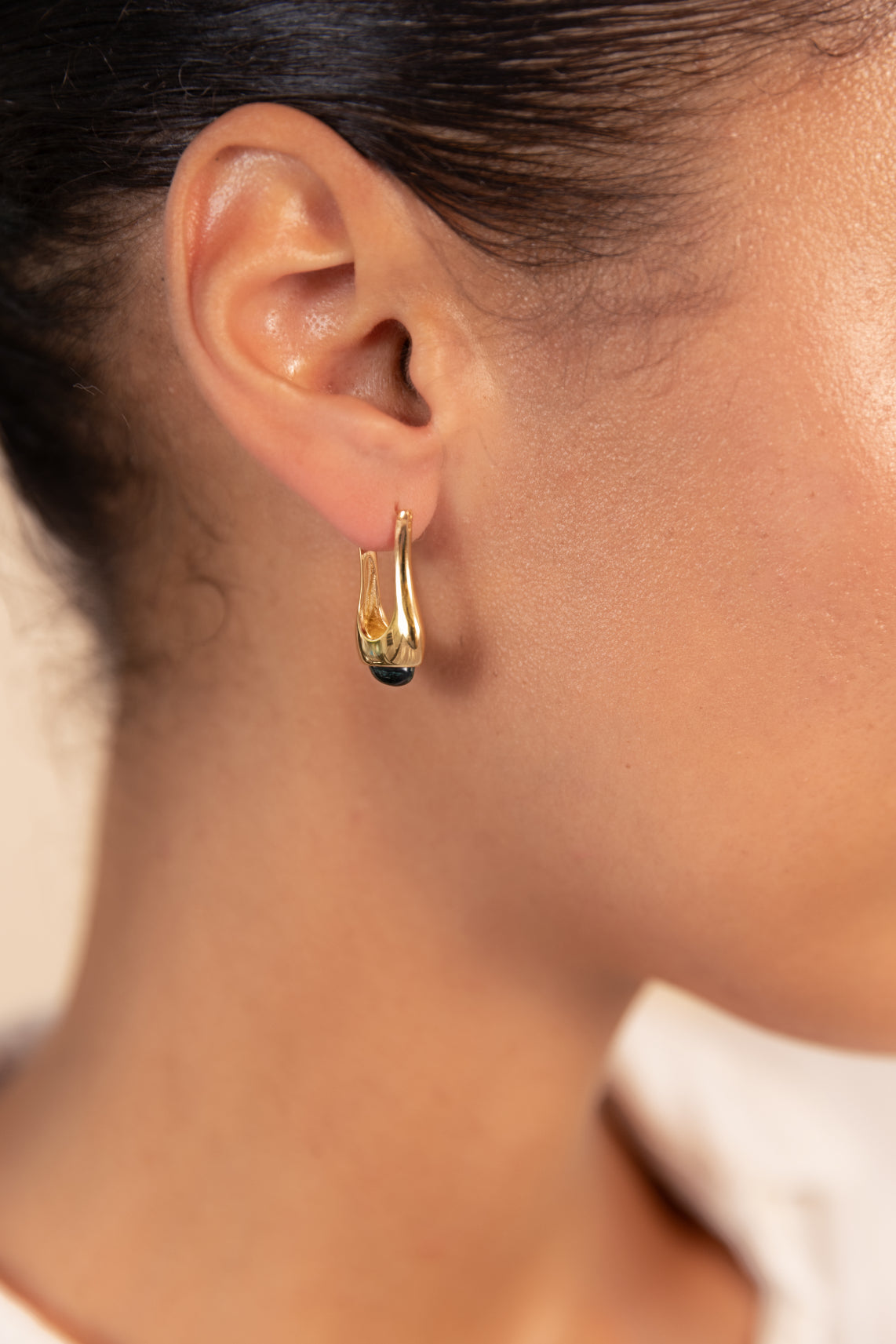 Long Eclipse Drop Green Malachite Hoop Earrings Gold