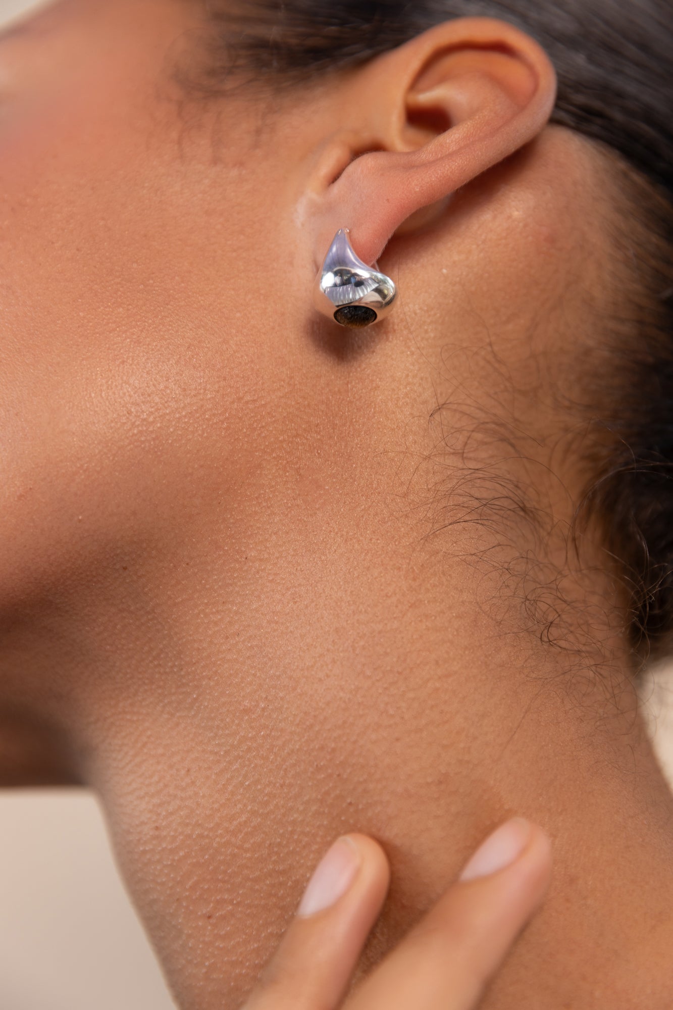 Bold Sol Hoop Earrings with Black Onyx in Silver